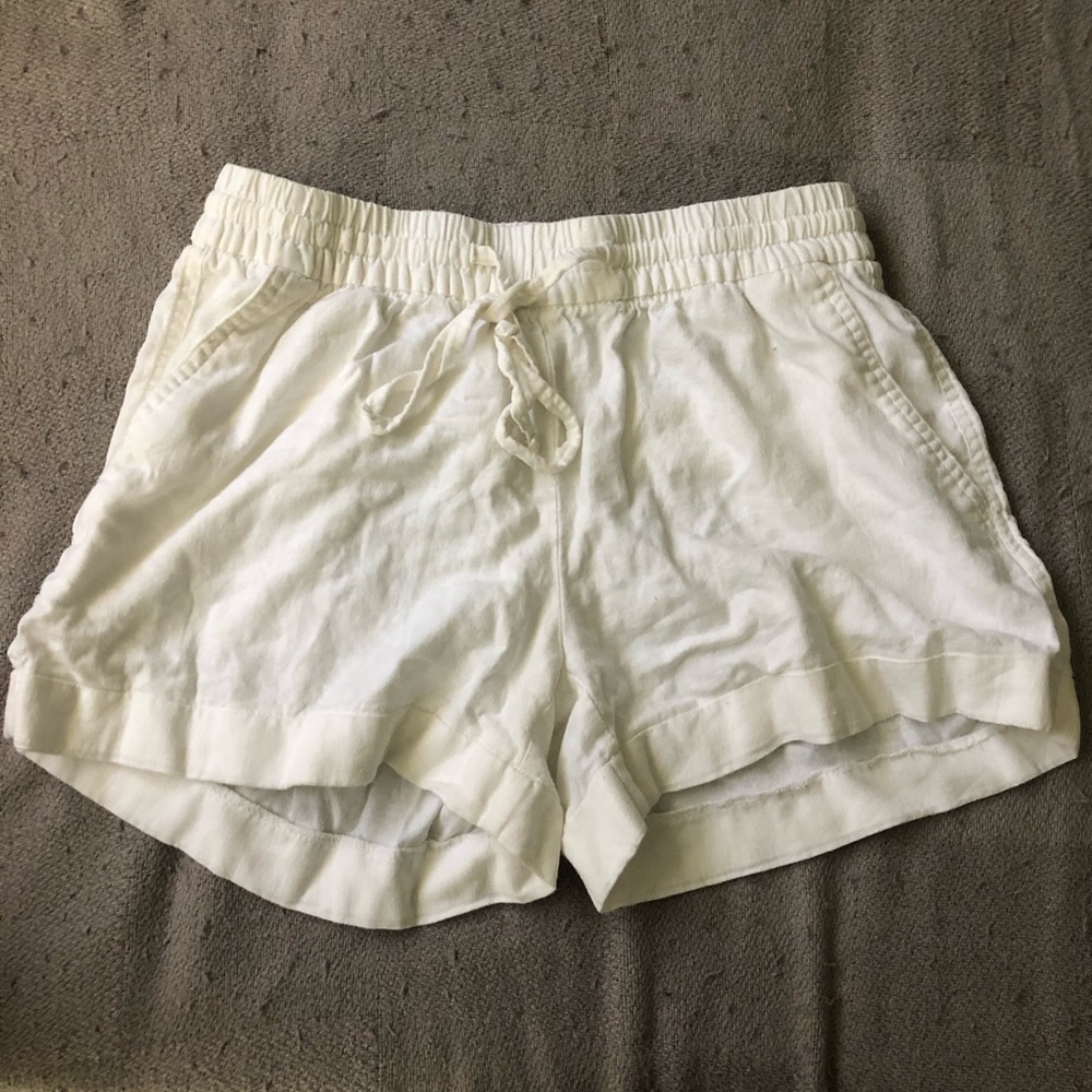 Old Navy White Linen Shorts